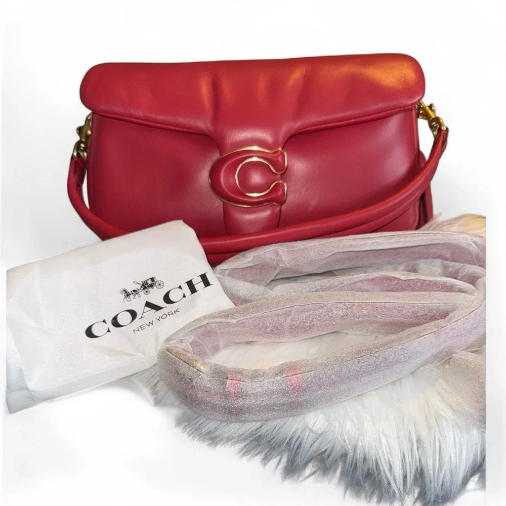 COACH Pillow Tabby 26 Leather Shoulder Bag in Red Apple NWT - Picture 11 of 13